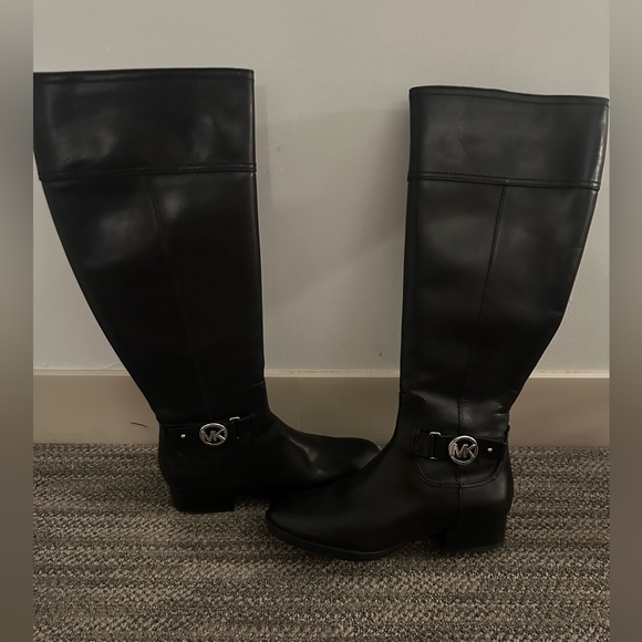 Michael Kors Black Leather Riding style boots. New, never worn, with box - Picture 2 of 4